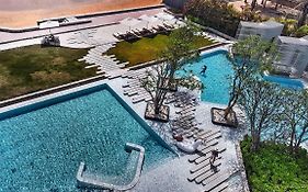 Veranda Pattaya By Lux - Beach Collection